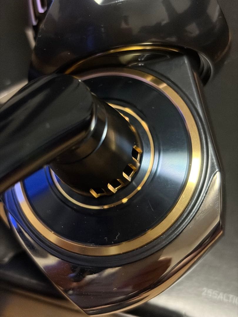 25ソルティガ 8000-H