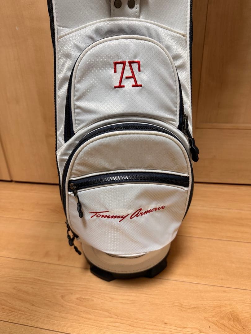  Armour キャディバッグ NXT 27535