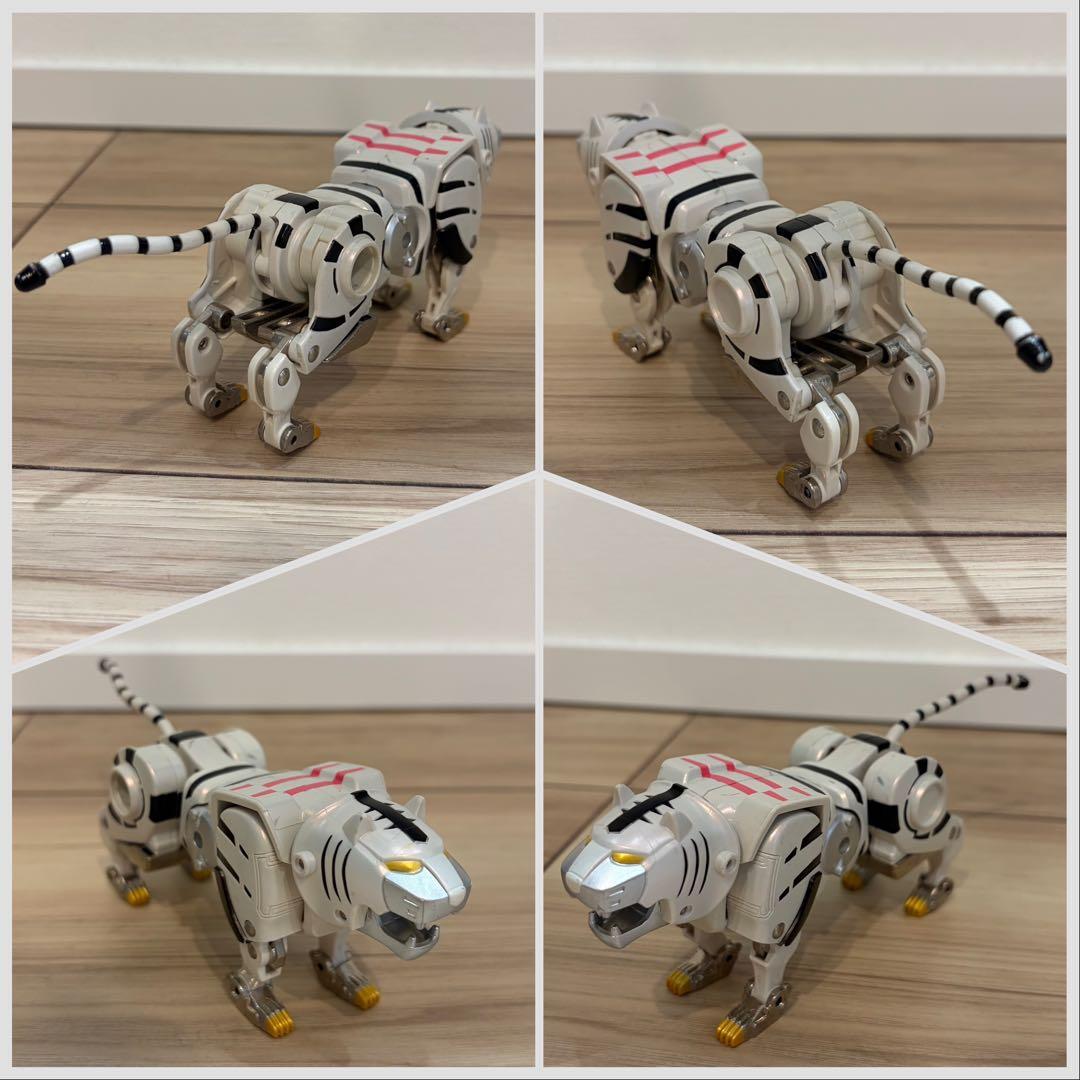 I*i様 ★一部欠品,故障あり★【百獣戦隊ガオレンジャー】ガオキング　百獣合体Ｄ