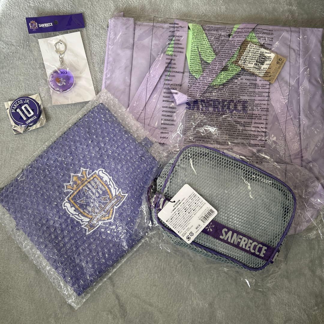 サンフレッチェ広島　福袋2026 トートバッグ　ポーチ　キーホルダー　クリスマス