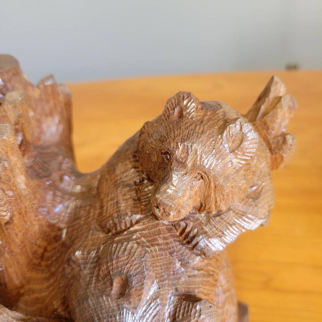 【匿名発送】木彫りの熊　親子熊　木工品　工芸品　置物　熊3体　シャケ　3匹の熊