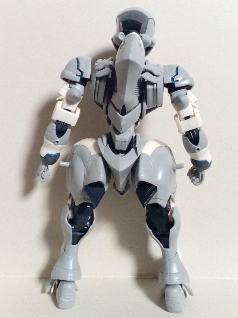 プラモデル完成品 コトブキヤ マシンキャリバー アヴァロンガード