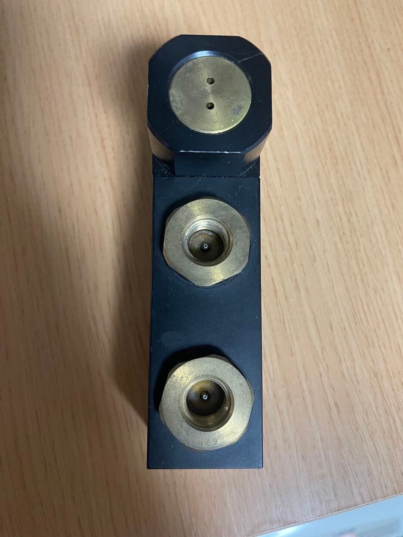 アサヒファイアーアームズ製 ダブル グリーンガス レギュレーター