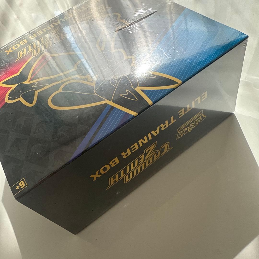 【新品未開封】CROWN ZENITH エリートトトレーナーボックス　ルカリオ
