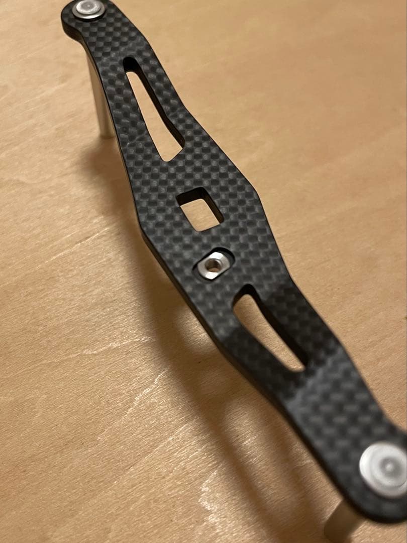 【極美品】 slp ダイワ カーボンクランクハンドル 95mm