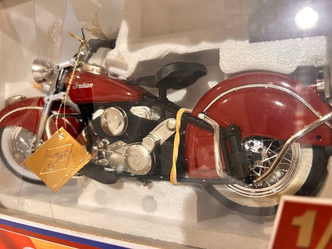インディアンモーターサイクル　indian ダイキャスト　ブリキ　インテリア