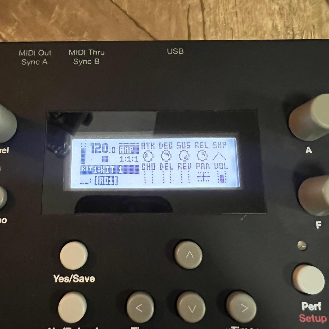 elektron Analog Keys Roland ケース付き CB-B37