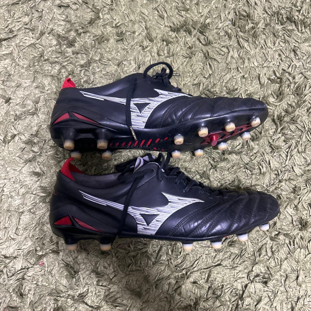 Mizuno Morelia II サッカーシューズ ブラック/レッド