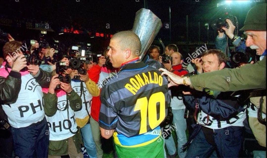 希少97/98 インテル•ミラノ サードユニフォーム ロナウド XLサイズ