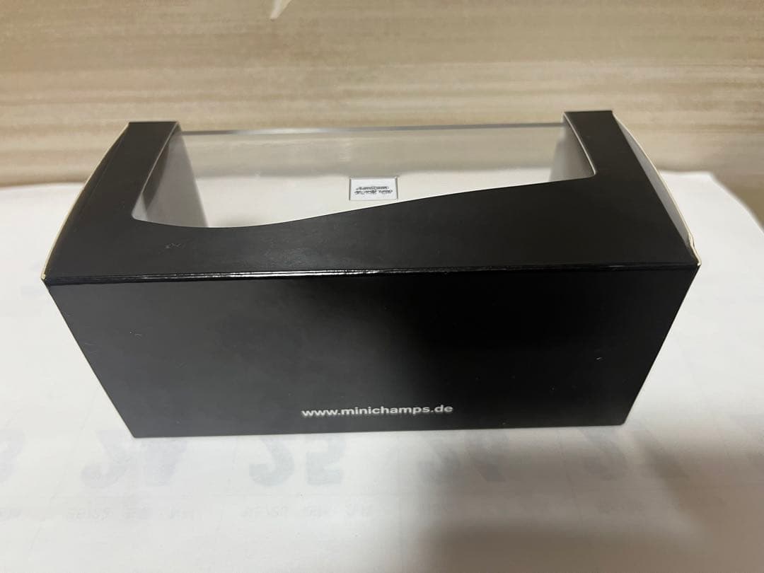 PMA 1/43 ポルシェ ケイマン GT4 2016 ブラック メタリック