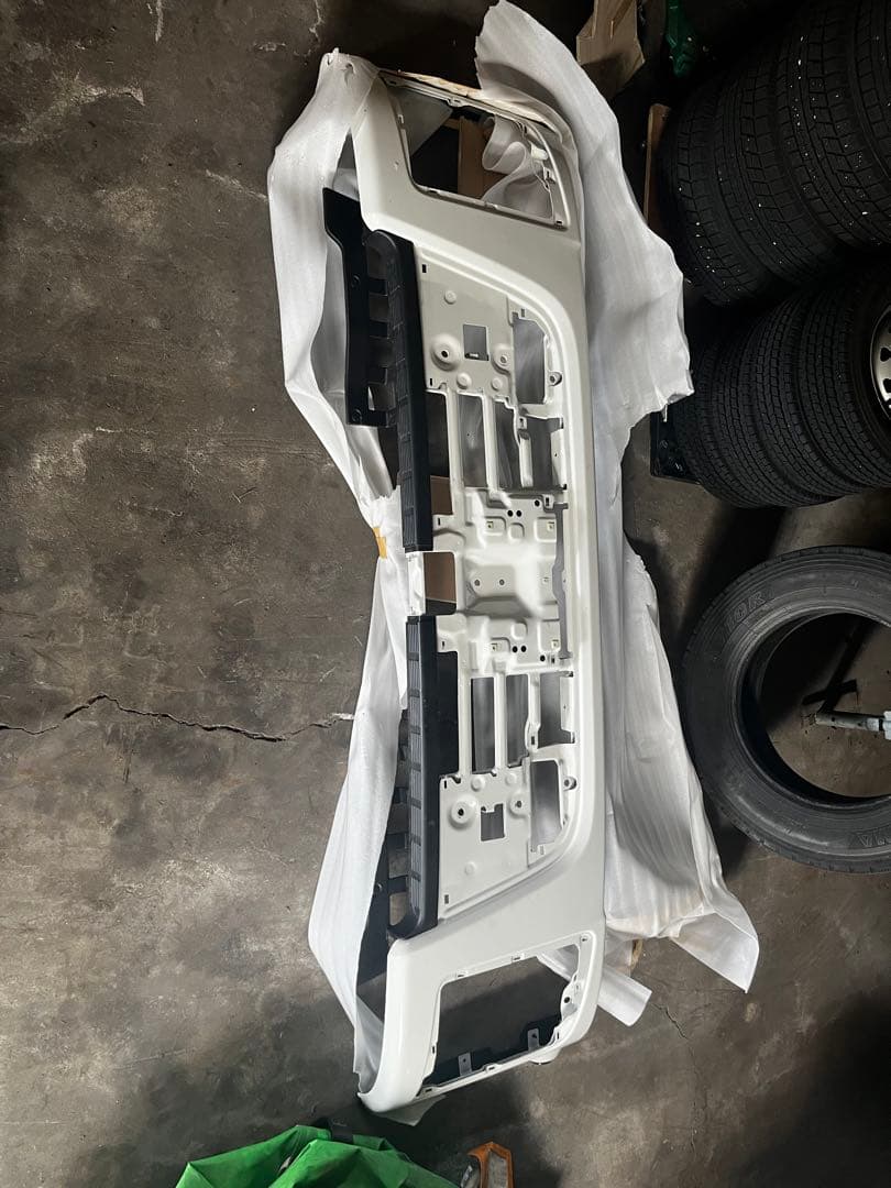 トラックバンパー