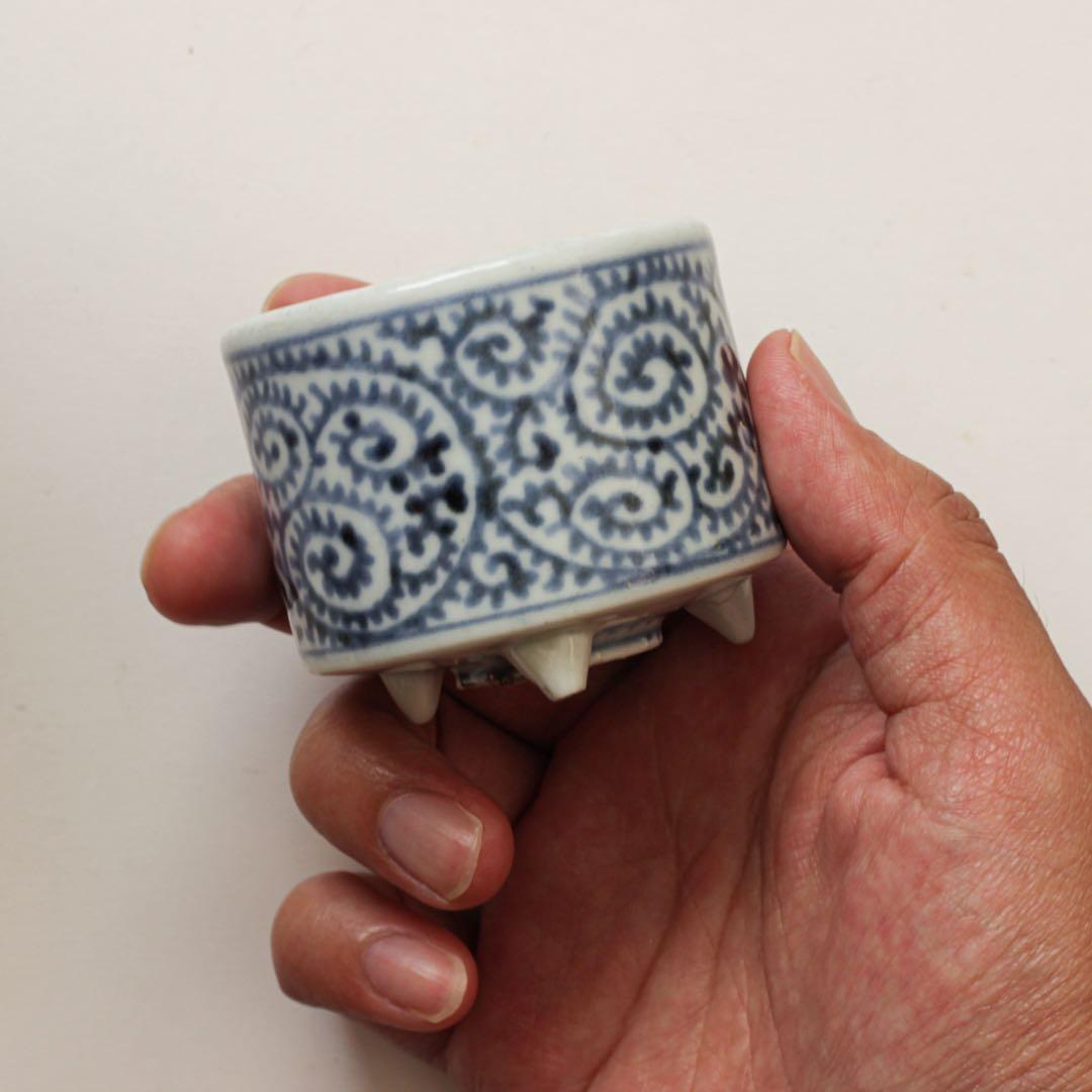 古伊万里　伊万里　江戸　中期　蛸唐草文　三足　香炉　染付