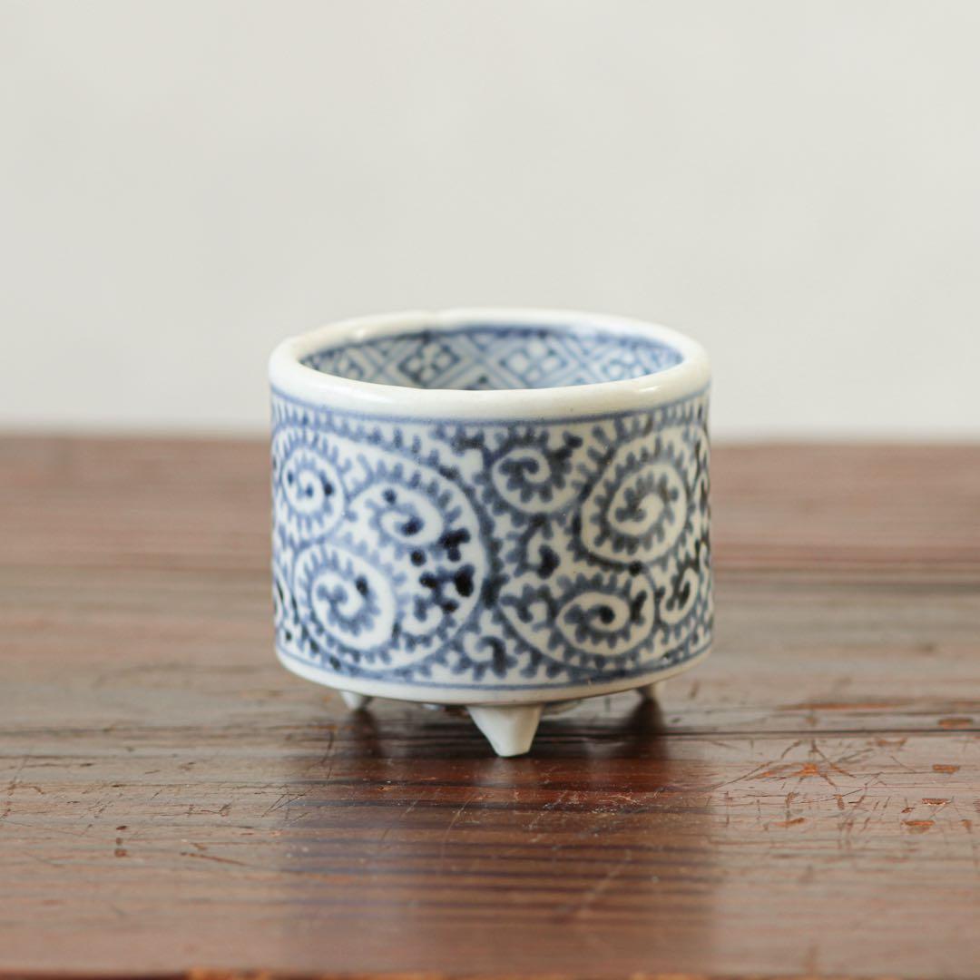 古伊万里　伊万里　江戸　中期　蛸唐草文　三足　香炉　染付