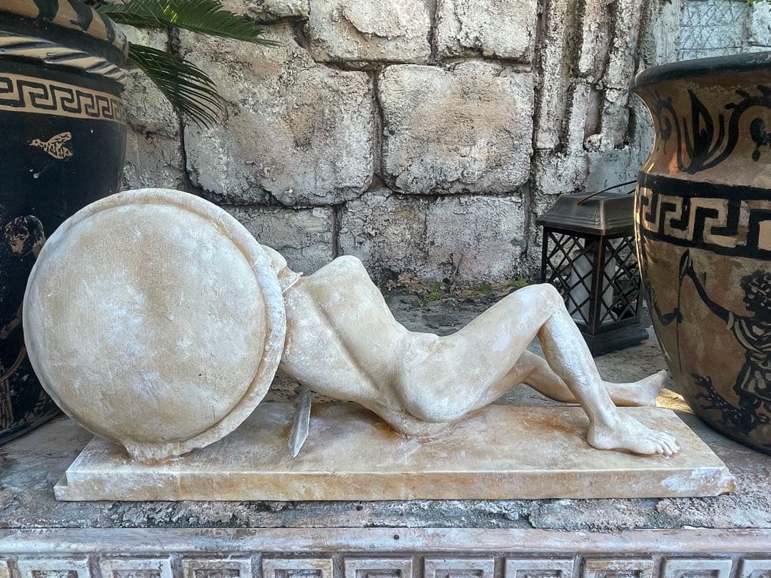 横たわる負傷したギリシャ戦士 - アファイア神殿 長さ60cm ギリシア神話