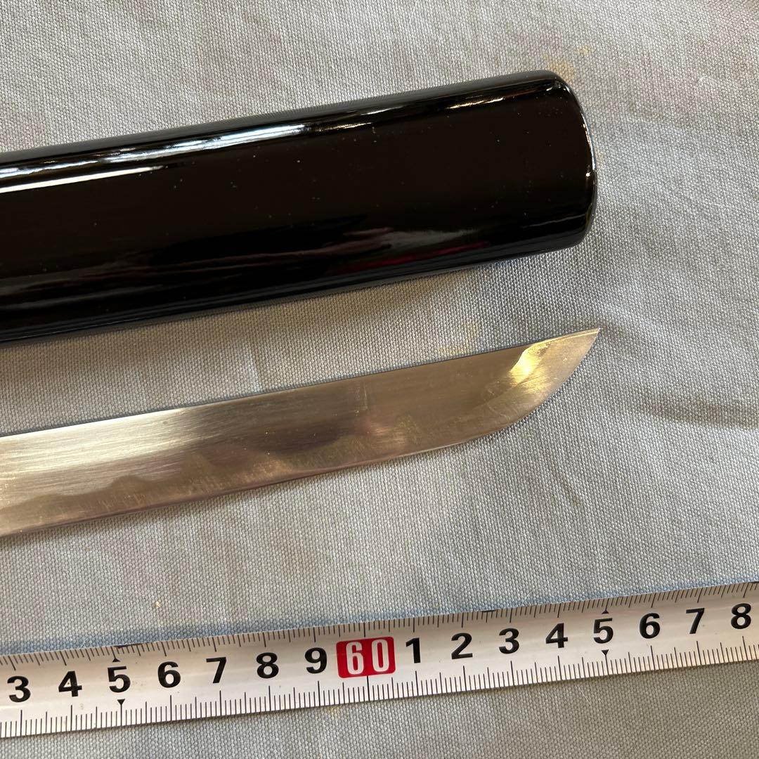 模造刀　黒呂　全長660 刃渡り455柄長180鞘長520 切れません