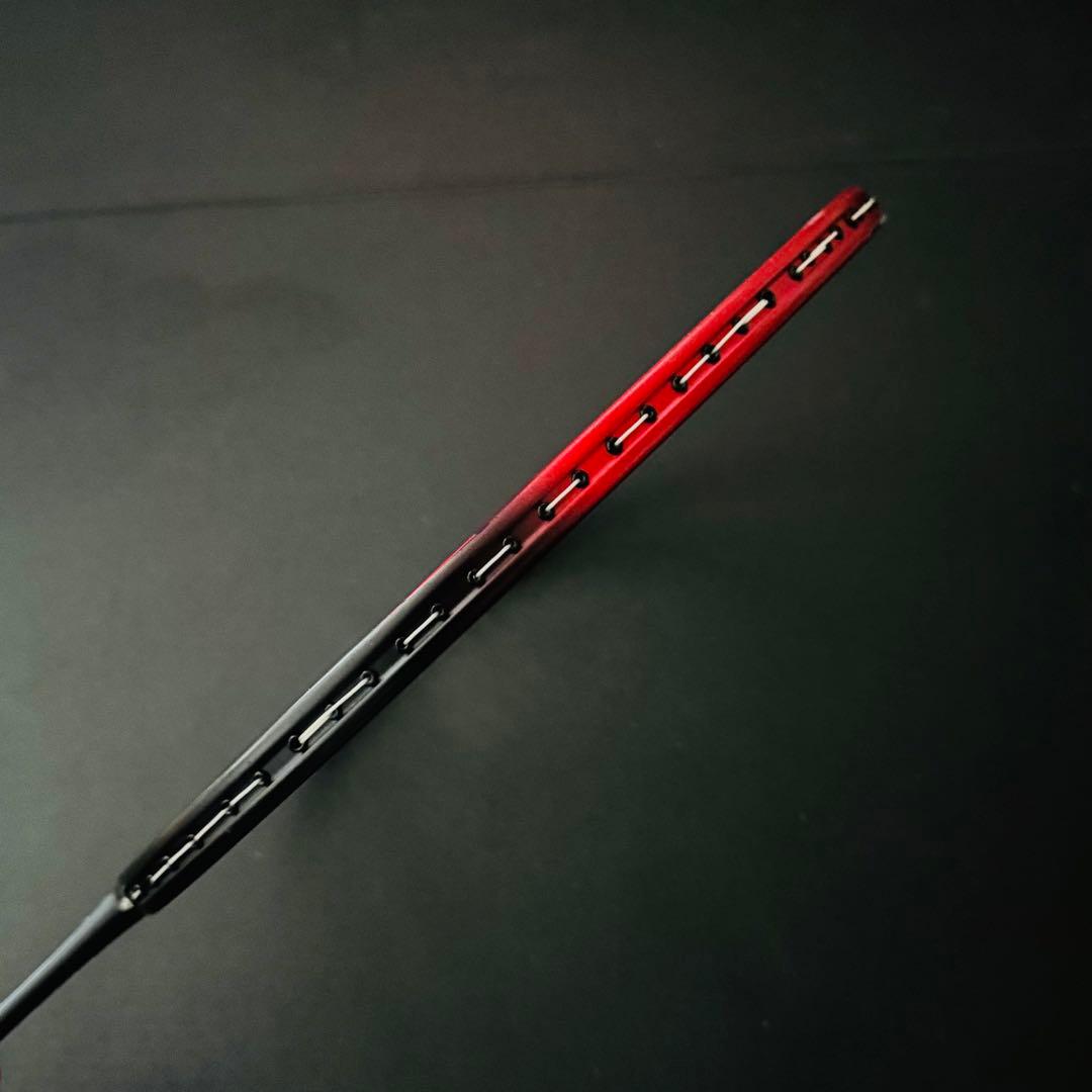 【若干使用感】YONEX ナノフレア700 バドミントンラケット 4UG5