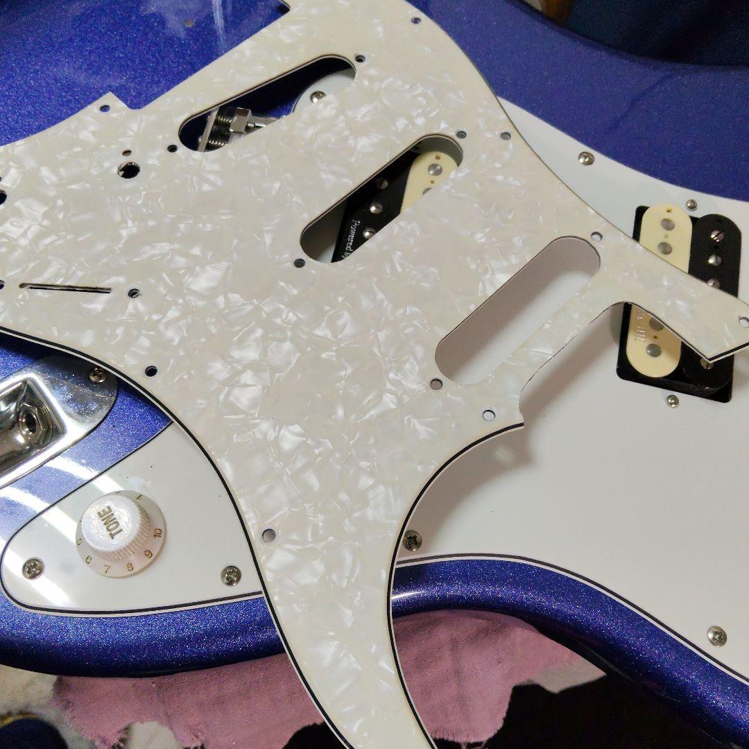 ストラトキャスター　タイプ　ボディ　メイビス　Mavis