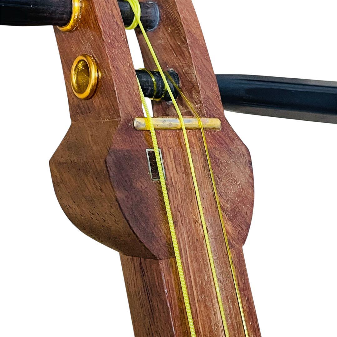 民謡 三味線 中棹 東さわり 撥 地唄 一枚甲 皮破れ ケース付