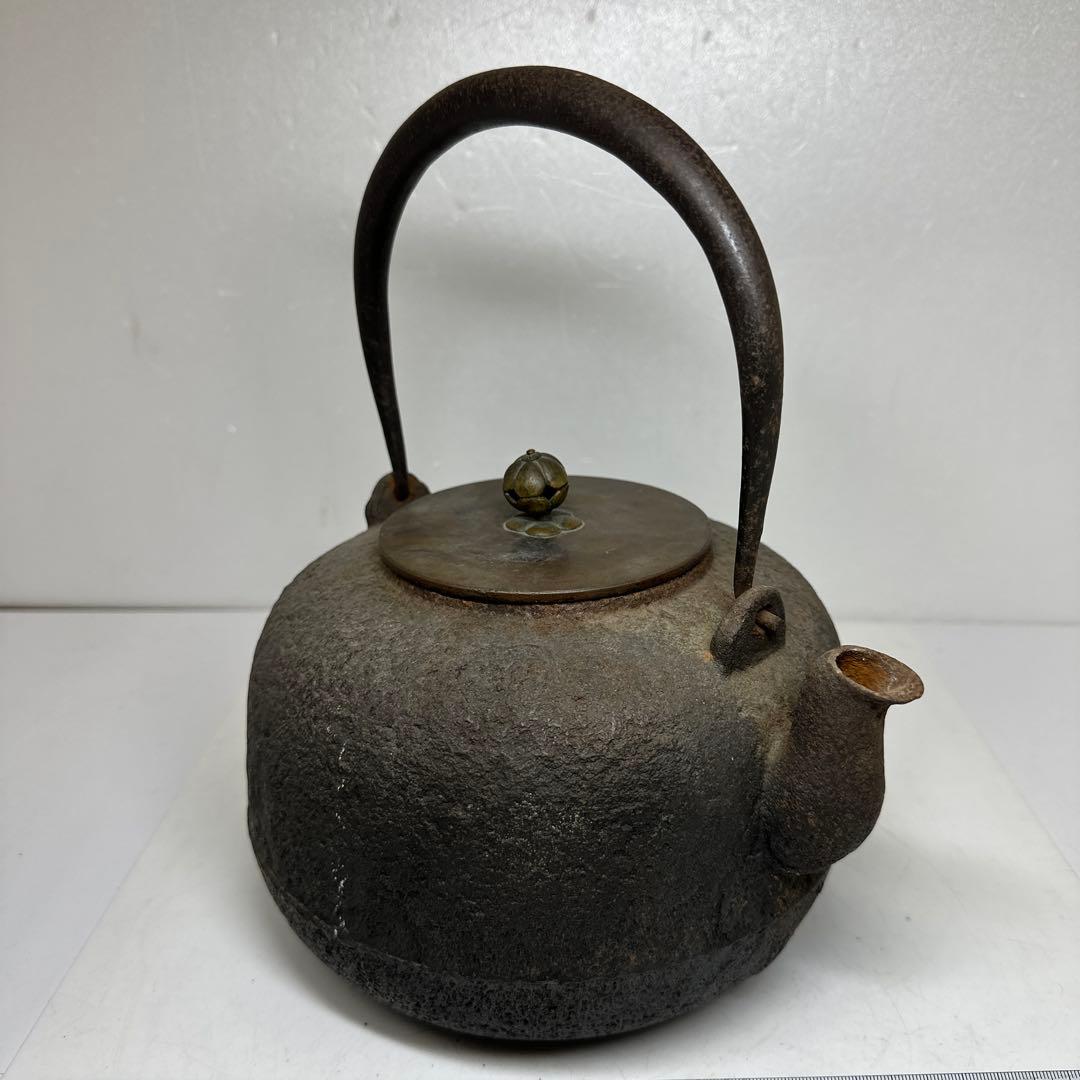 雲色堂　名人　和田美之助造　鉄瓶　2965g トヒサ　東さ7-0414☆2F