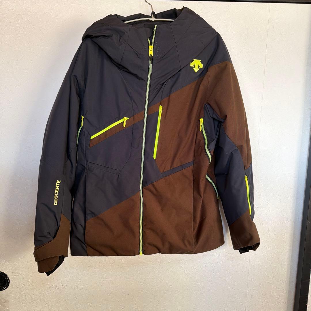 デサント技術選着用モデルSIO