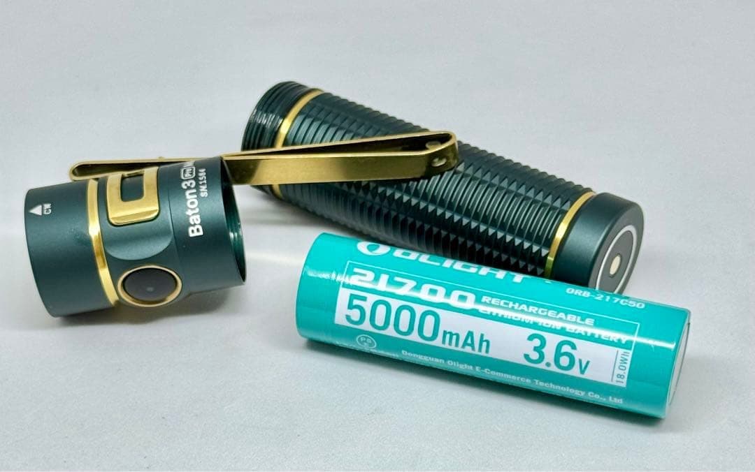 残り1個☆新品☆OLIGHT Baton 3 Pro Max エルフブルー