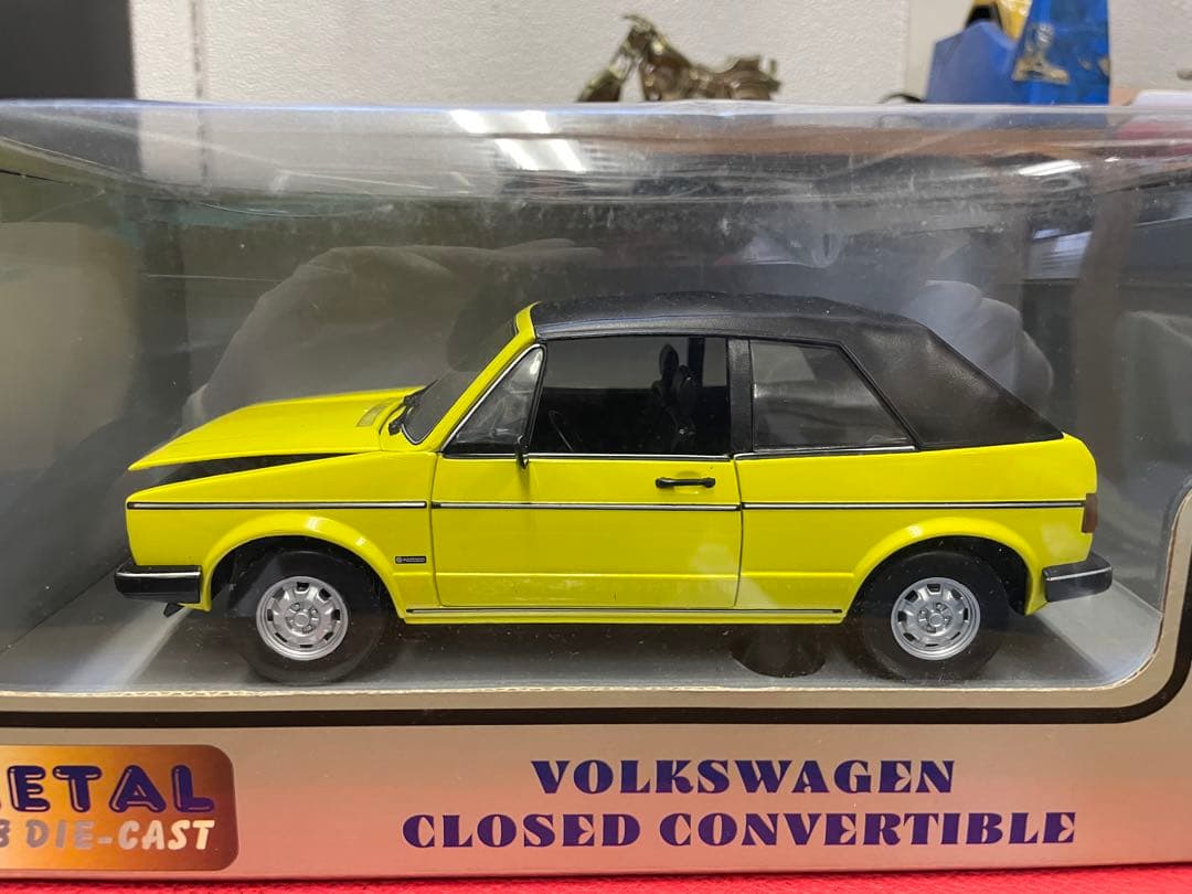 フォルクスワーゲン　　クローズコンバーチブル