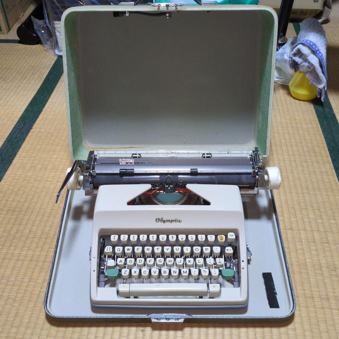★超絶レア美品★SM9オリンピア★ビンテージコレクターズアイテム★タイプライター