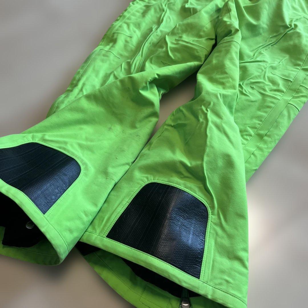 2017-2018 ONYONE スキーウェア 上下セット　ブラック/グリーン