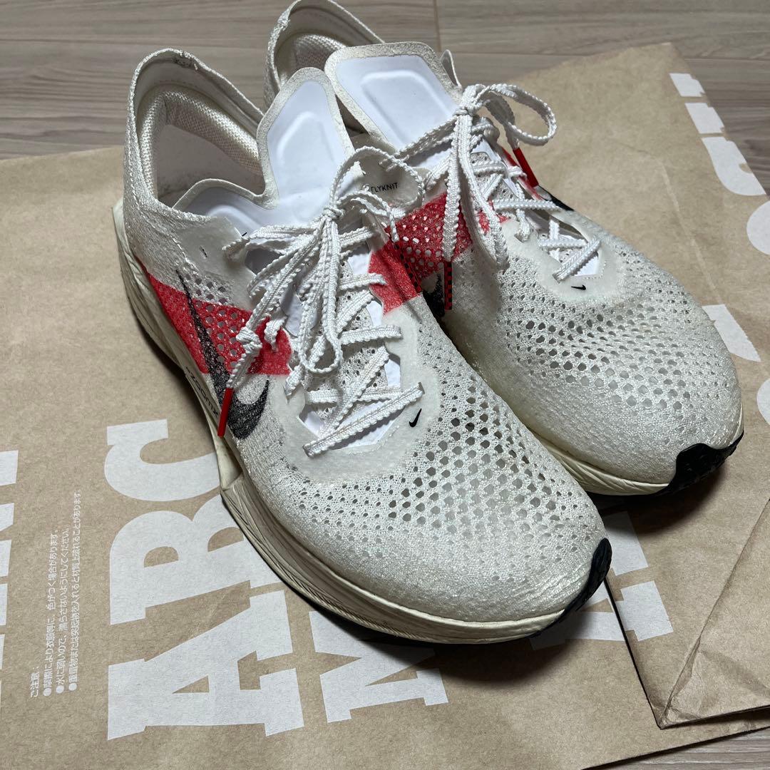 Nike ヴェイパーフライ　ランニングシューズ ホワイト/レッド