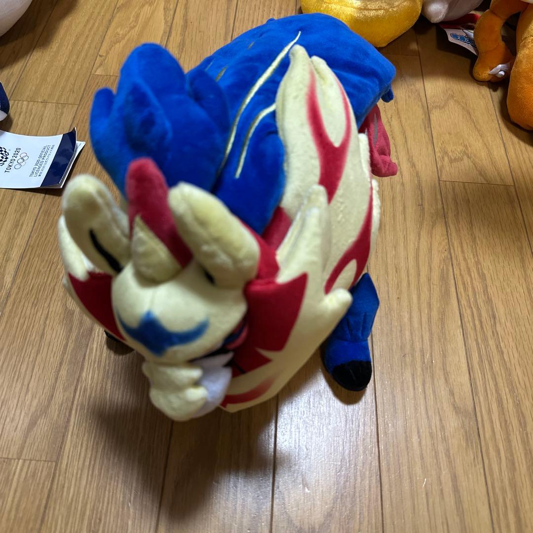 ポケモン ザマゼンタぬいぐるみ　ポケモンセンター