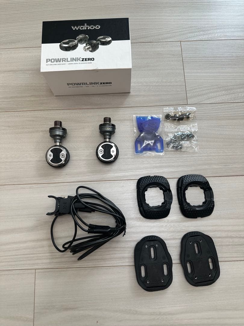 Wahoo POWRLINK ZERO デュアルサイドパワーペダル