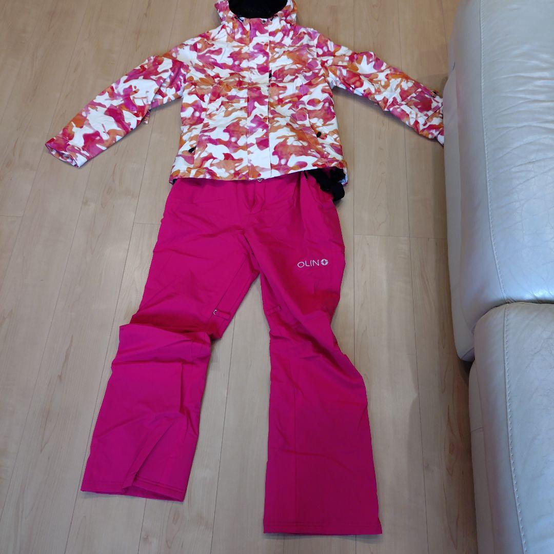 スノーボードウェア ピンク系 カモフラージュ
