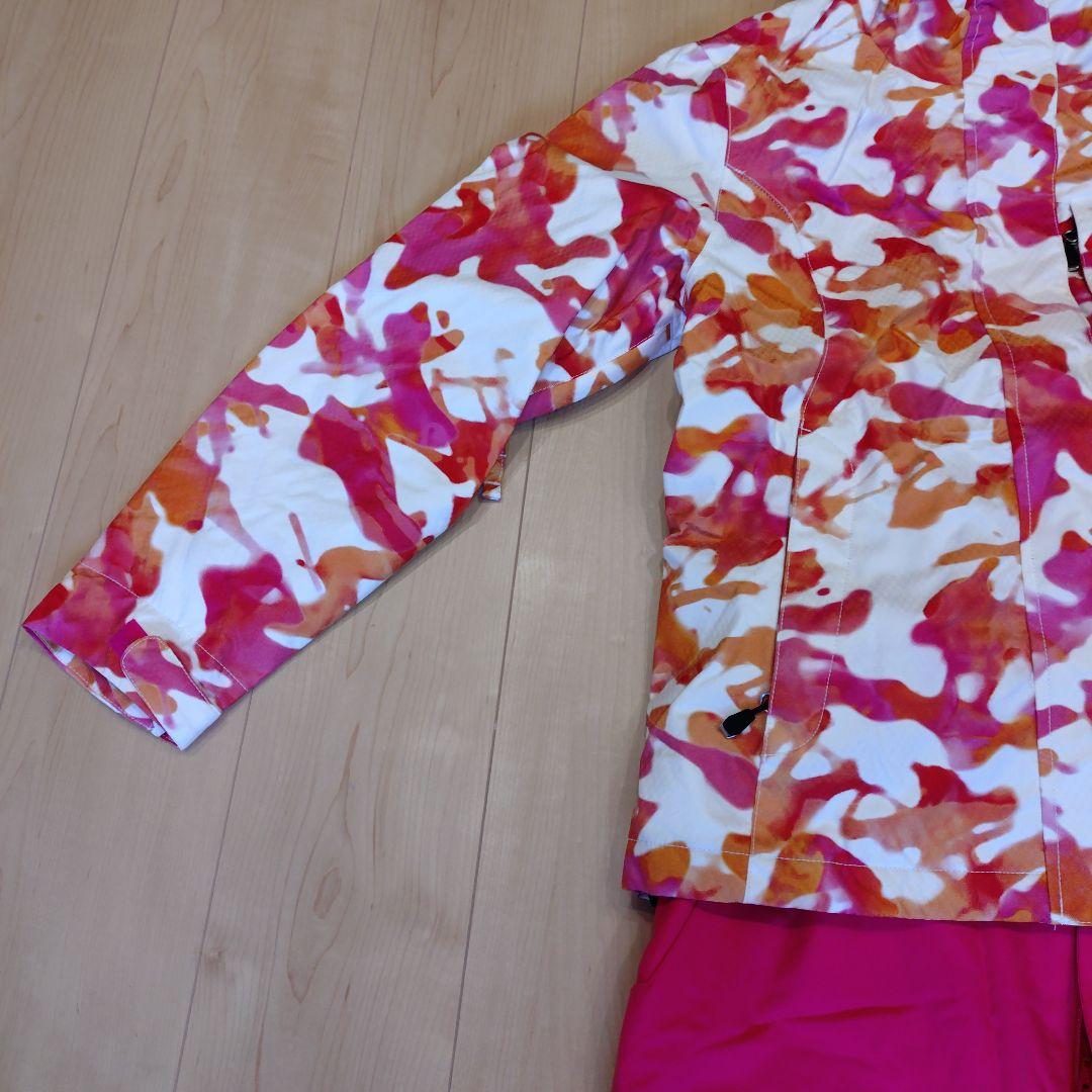 スノーボードウェア ピンク系 カモフラージュ