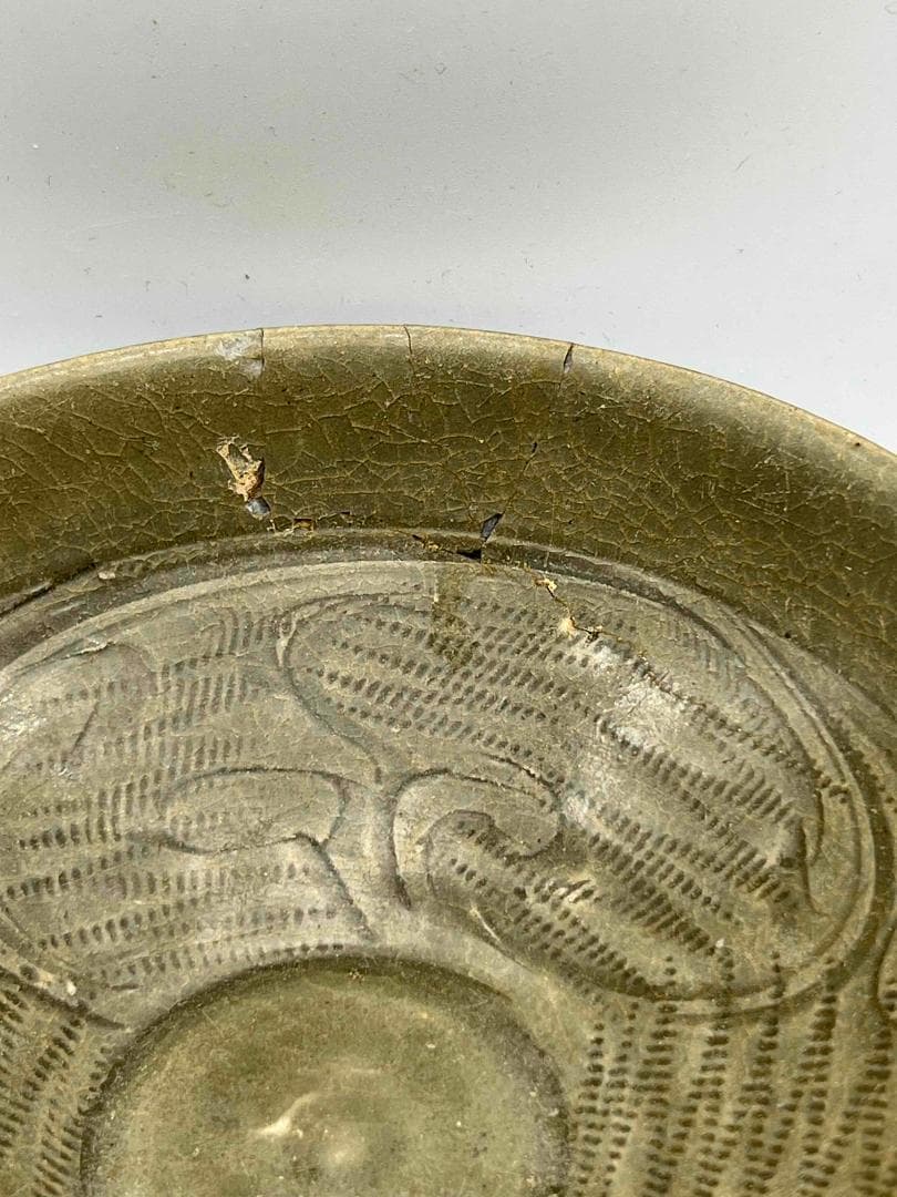 宋時代　青磁　越州窯刻花文碗　茶鉢　越窯 唐物　古賞物　時代物（F117）