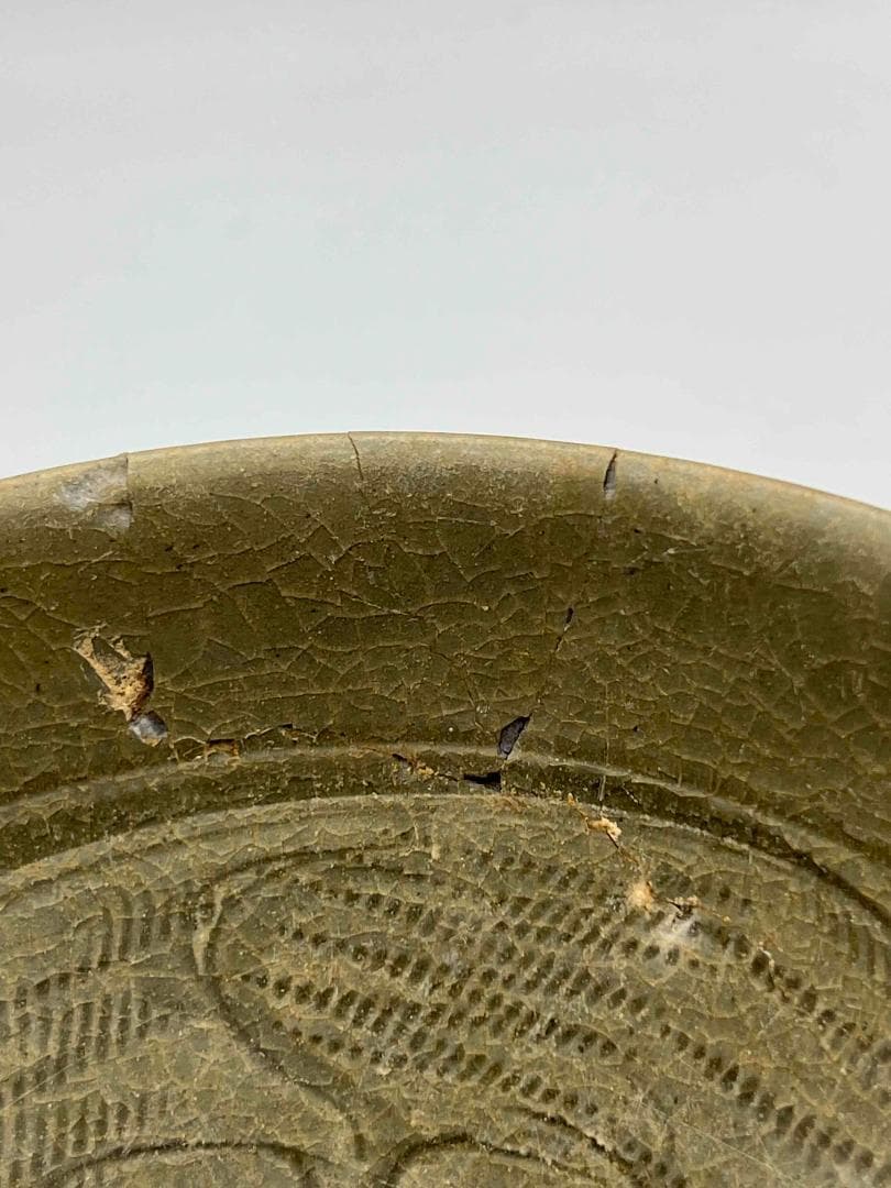 宋時代　青磁　越州窯刻花文碗　茶鉢　越窯 唐物　古賞物　時代物（F117）