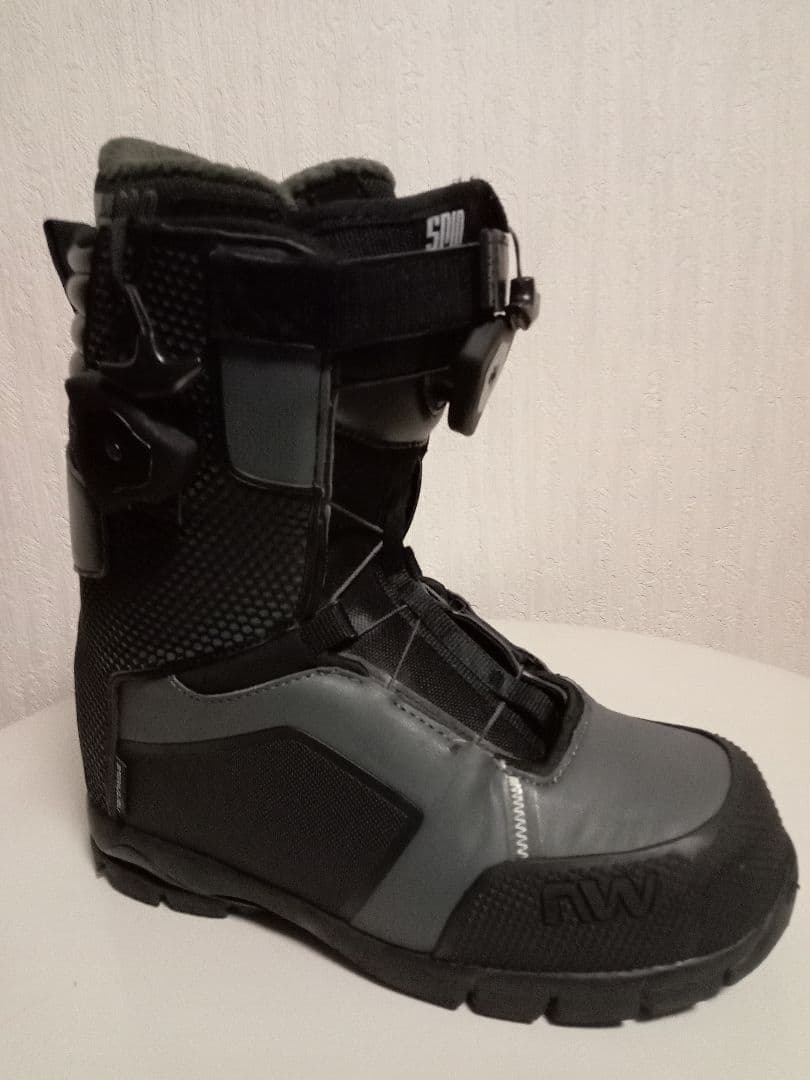 スノーボード NORTHWAVE DOMAIN 2 SPIN