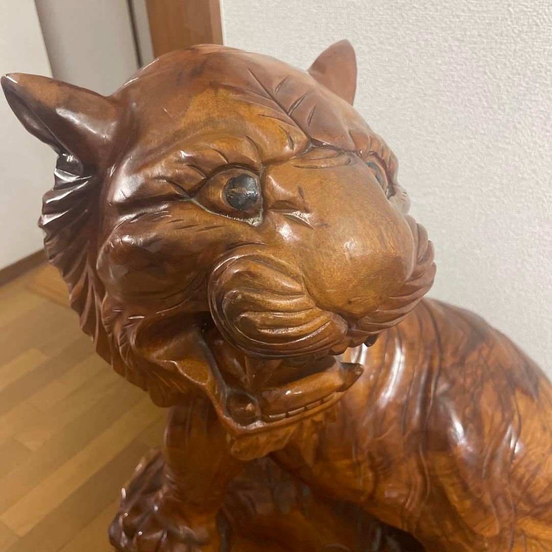 貴重一刀彫　虎　置物　大型