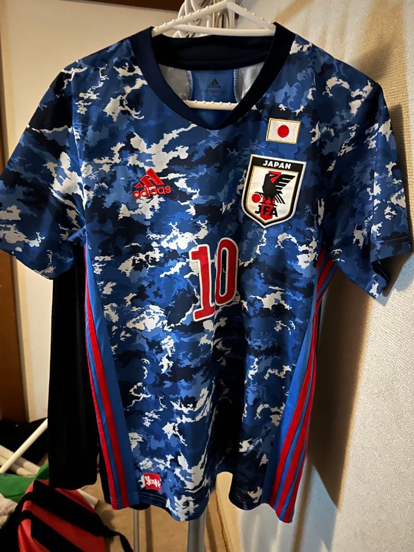 【美品】サッカー 日本代表 20-21レプリカ ユニフォーム 南野拓実 Lサイズ
