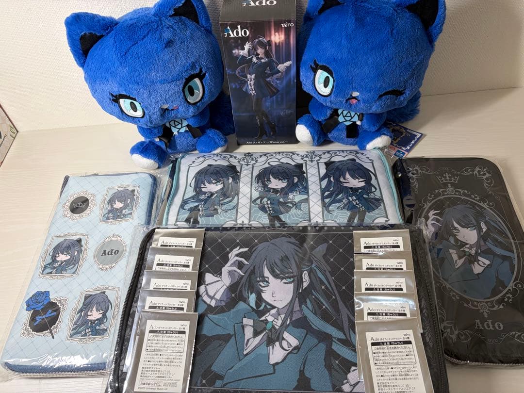 Ado ラウンドワンコラボ 全種類コンプリートセット+アドローザトルマリィ