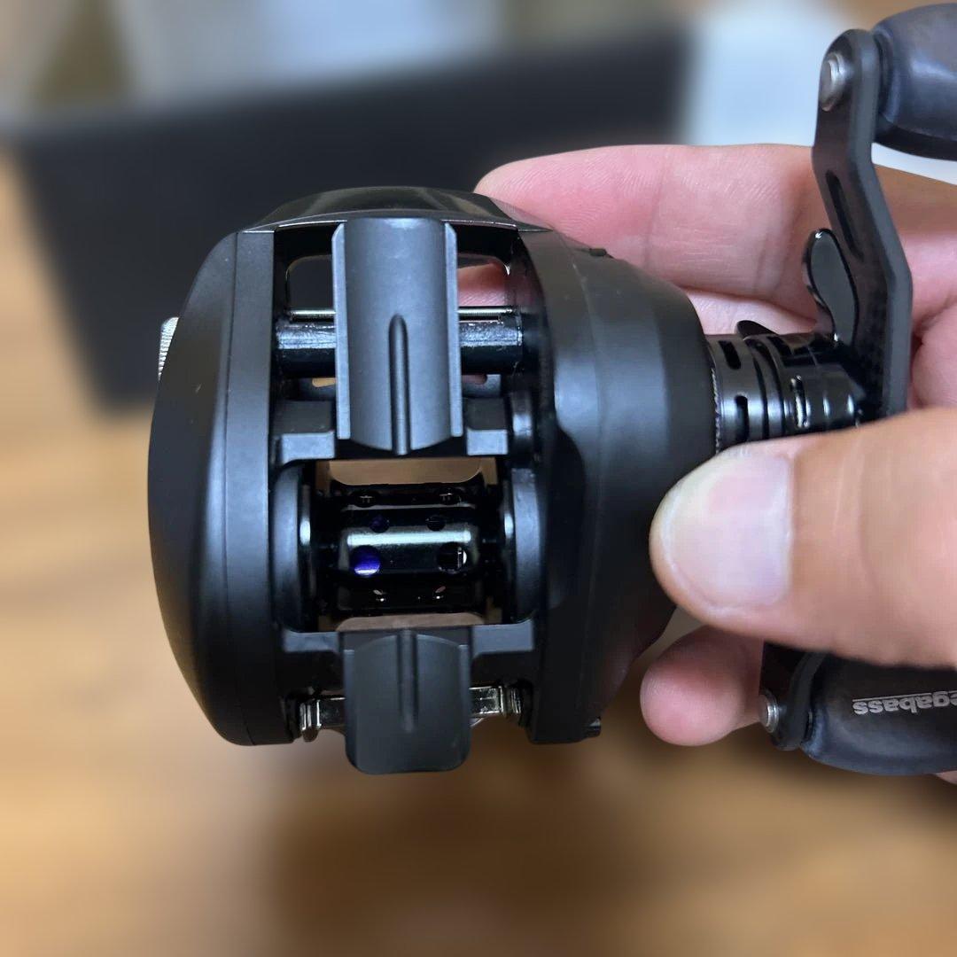 美品！メガバス IS71 HYPER LARIAT スーパーフィネススプール付き