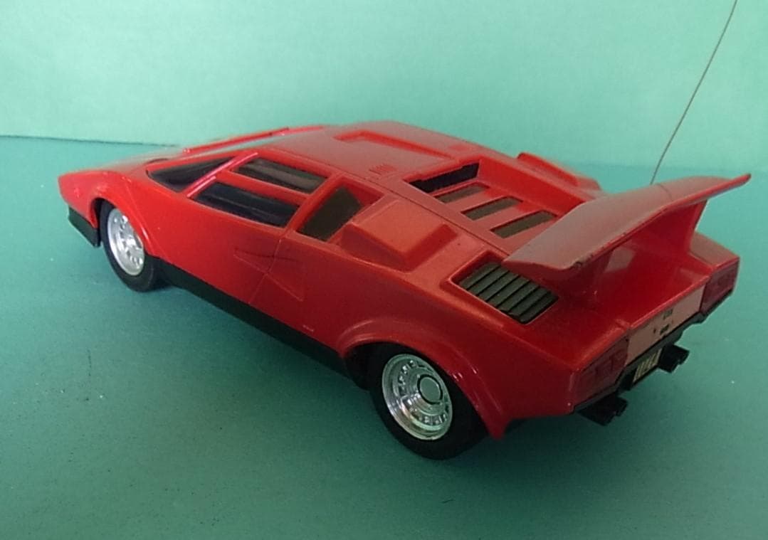 【可動品】【激レア】【美品】ラジコン　シンセイ　ランボルギーニ カウンタック