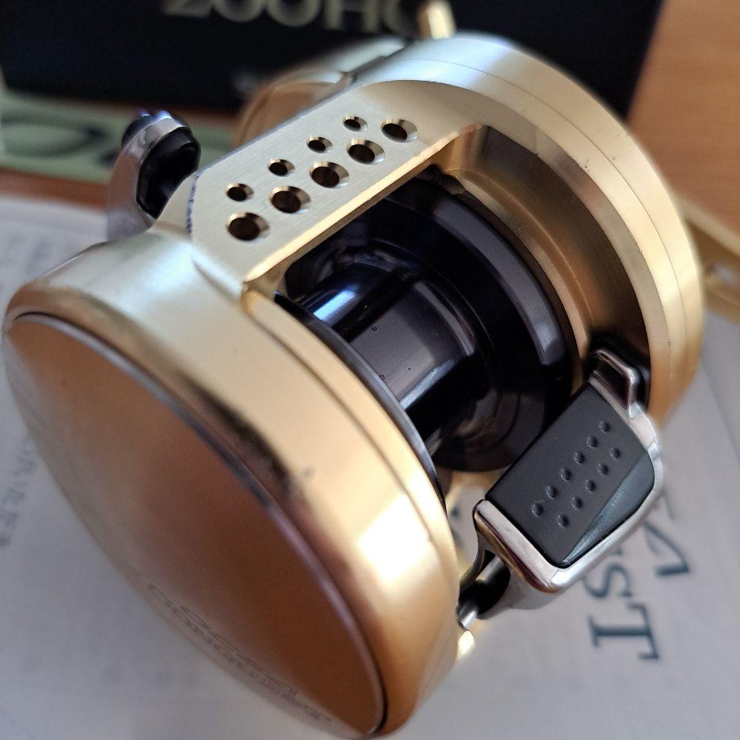 リール SHIMANO OCEA CONQUEST 200HG