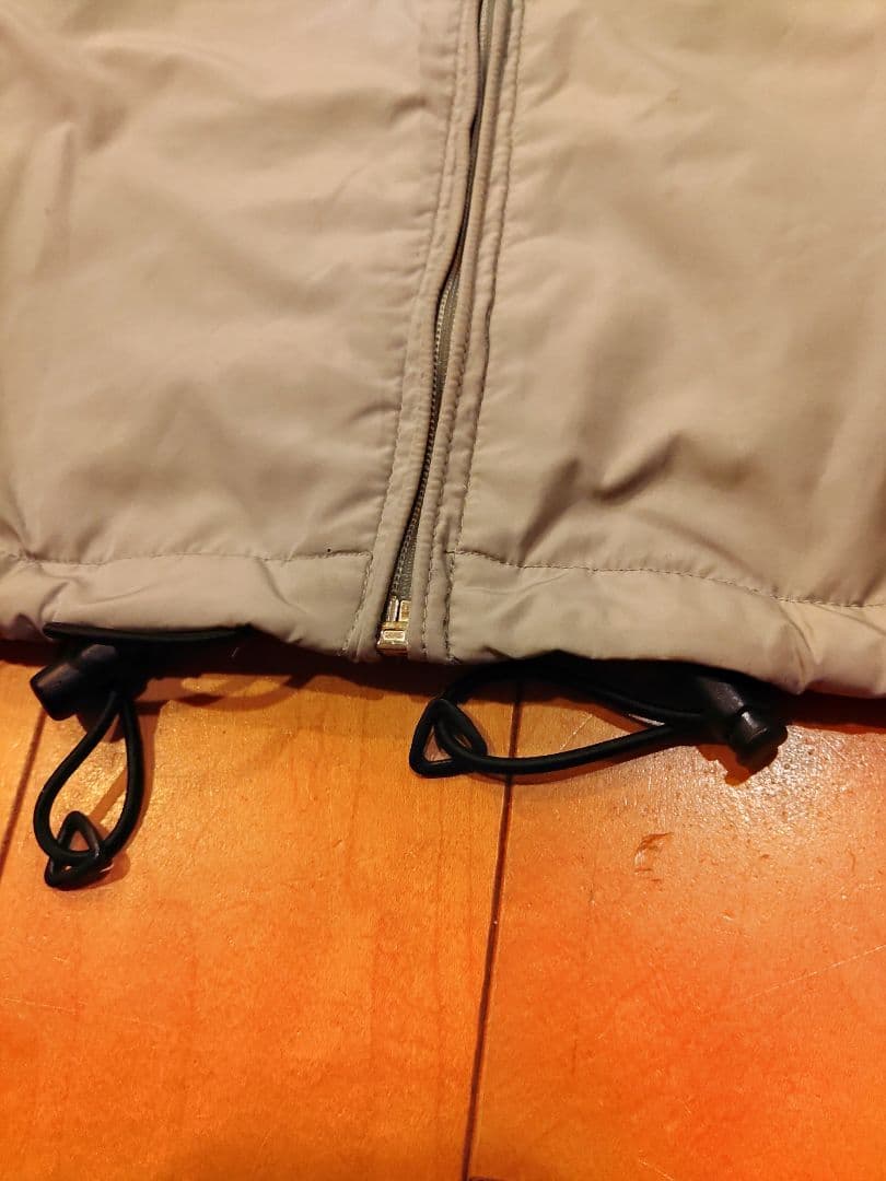 アンブロイングランド代表ナイロンジャケット