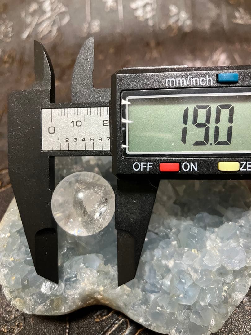 高品質　クォーツインクォーツ　貫入り水晶スフィア　19.0mm