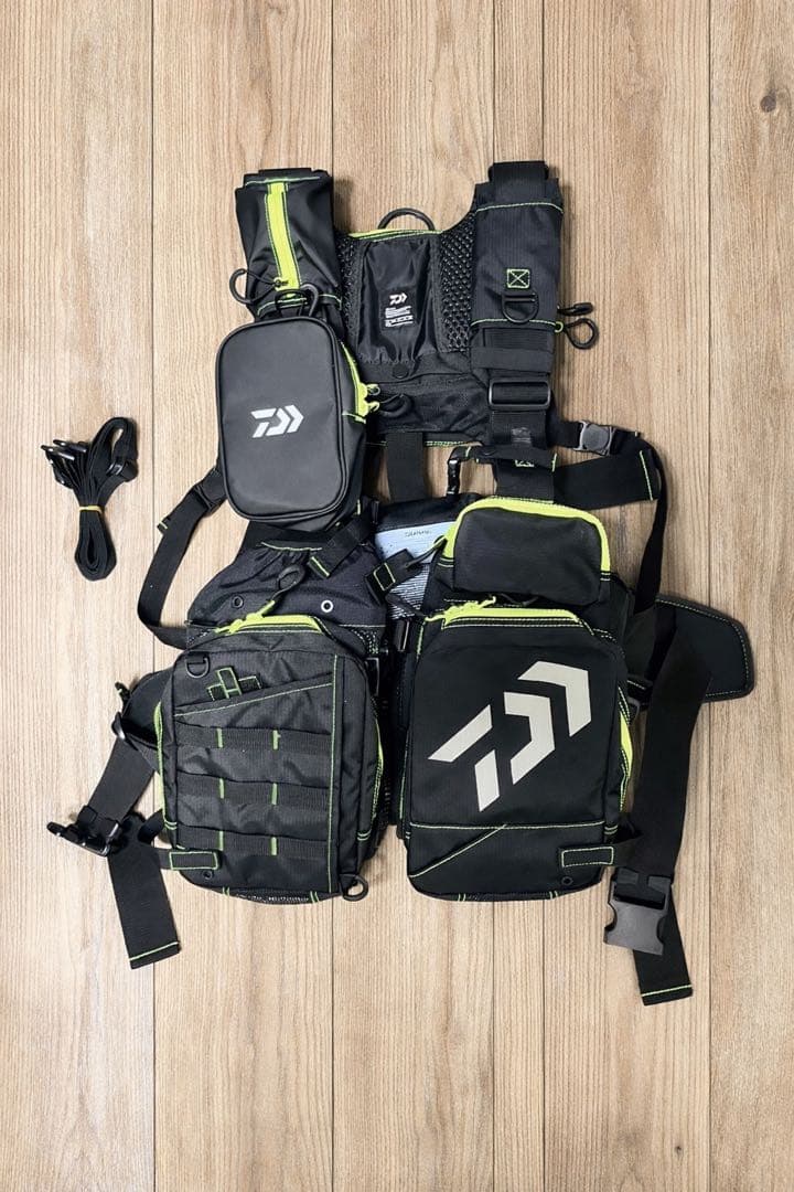 Daiwa フィッシングベスト ゲームベスト df-6109ブラック/グリーン