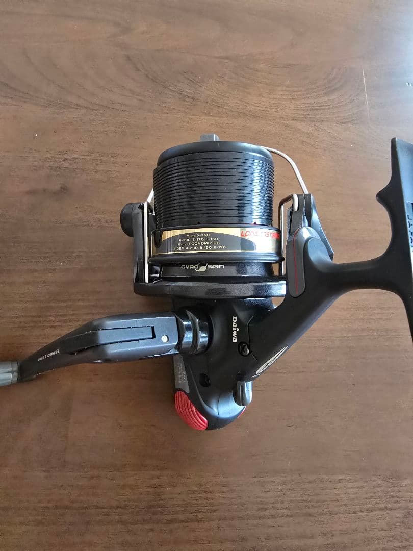 Daiwa EMBLEM-S 4500H スピンキャストリール　スピニングリール
