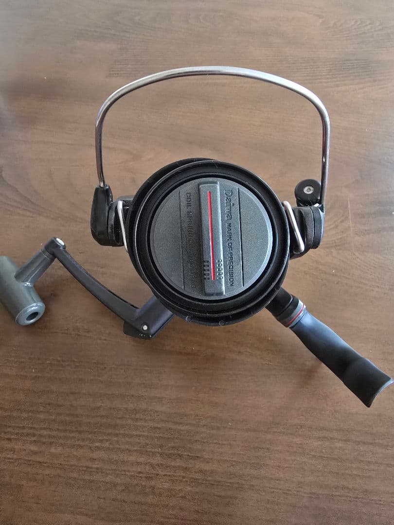 Daiwa EMBLEM-S 4500H スピンキャストリール　スピニングリール