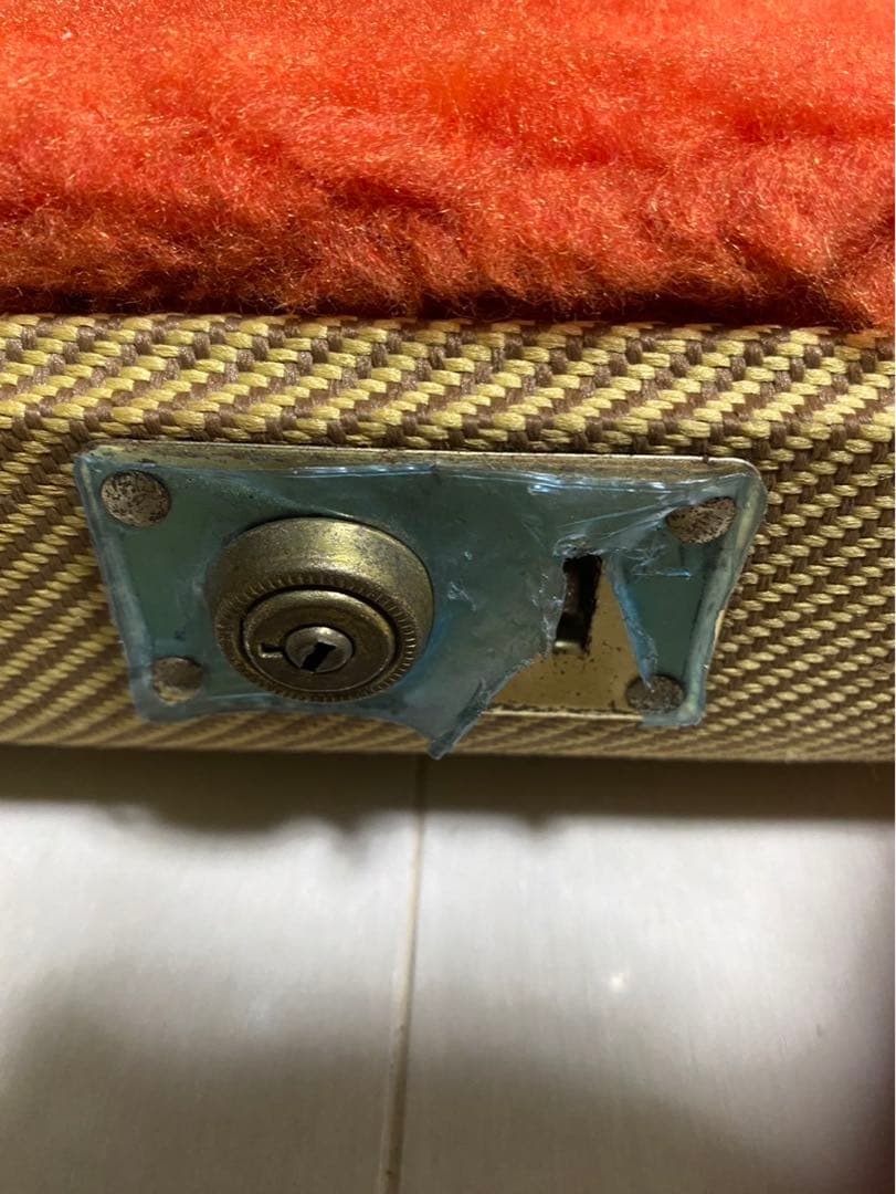 ジ*ト様 Fender USAフェンダーAmerican Vintage52中古