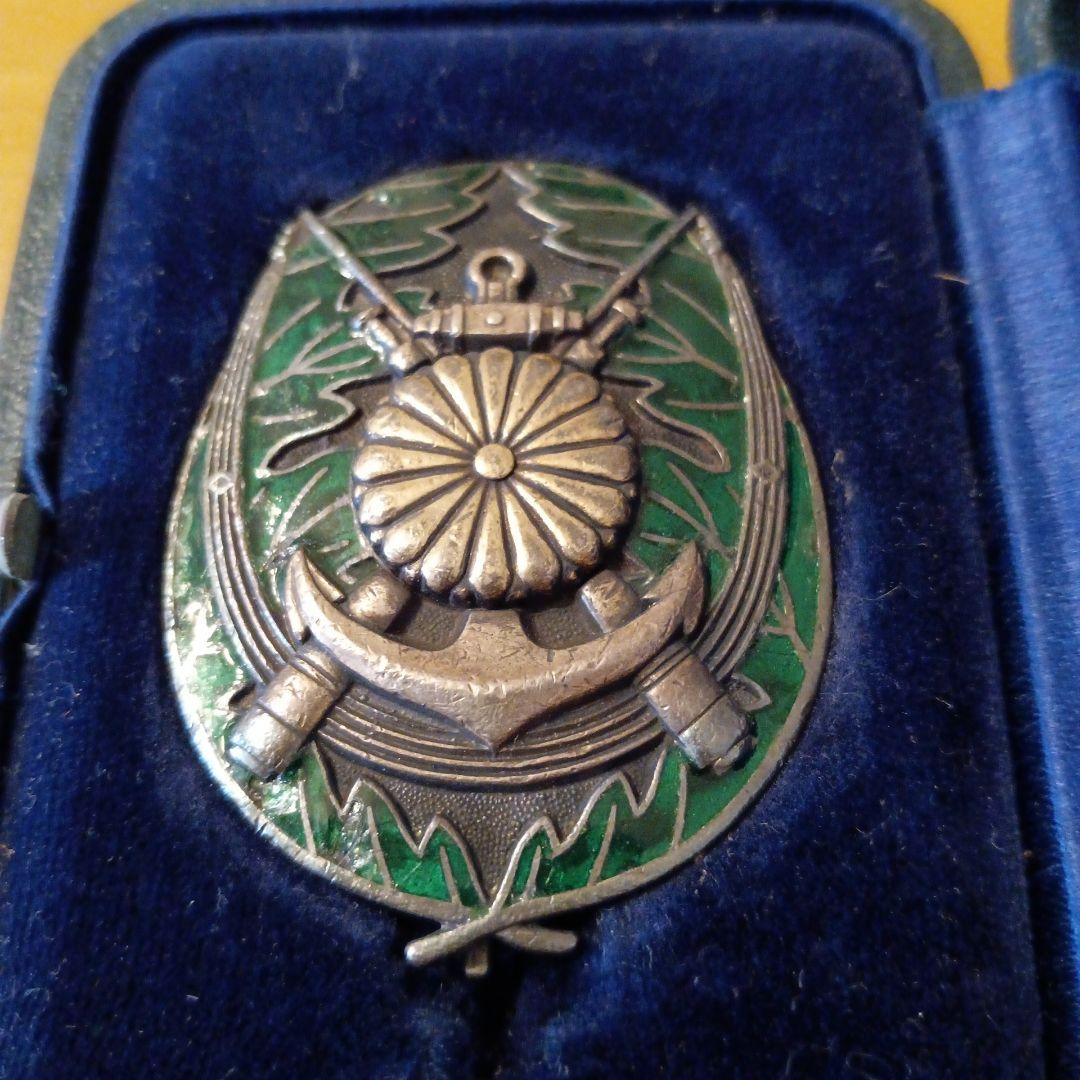 【激レア  美品】通信優等徽章 共箱入り 完品 勲章 記章 徽章 本物保証 86