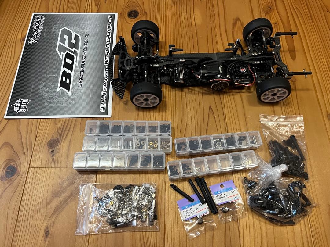 Yokomo BD12 ラジコンカー SUPER GT仕様
